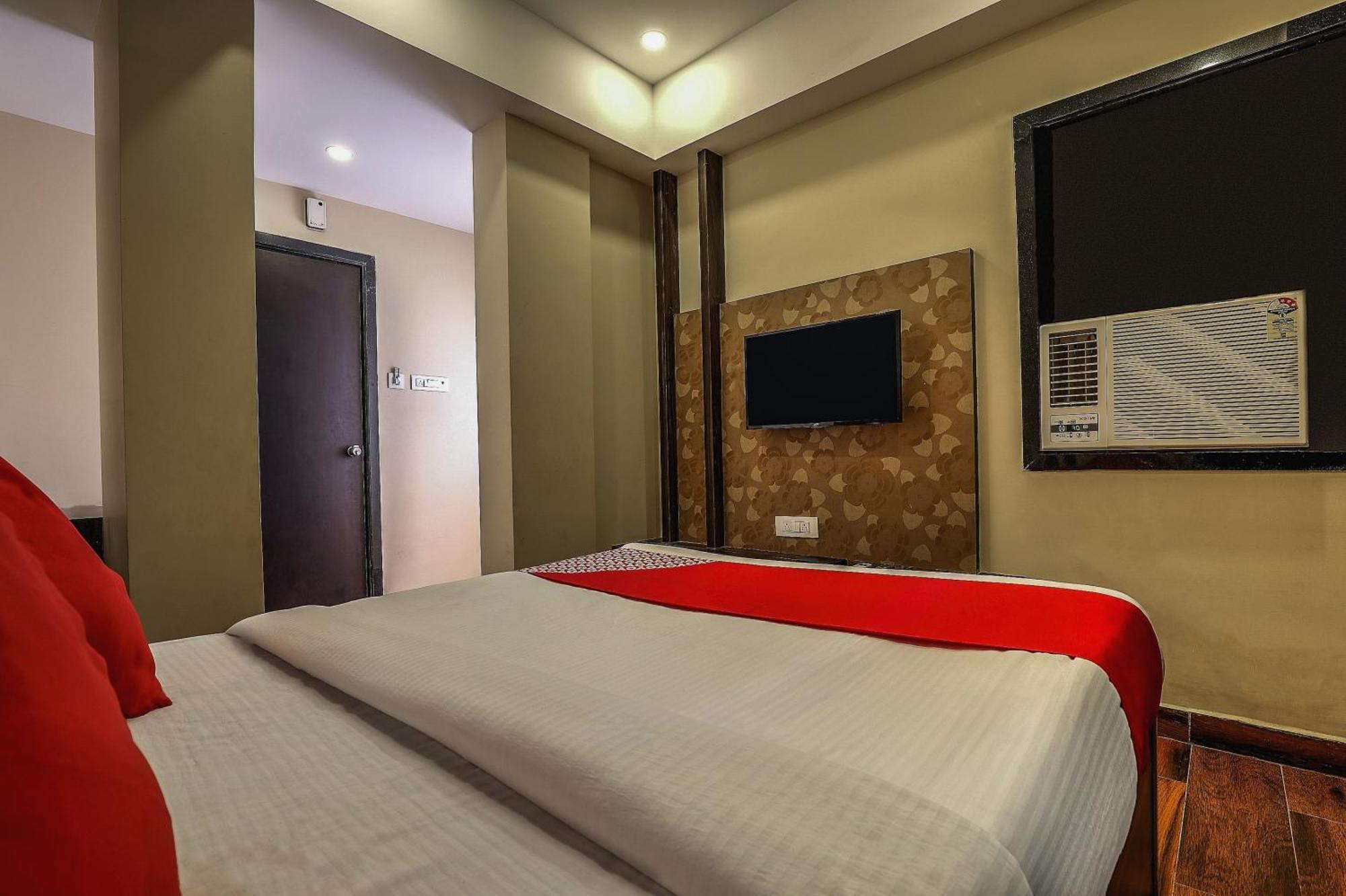 Hotel Capital O Sky Grand à Haïdarabad Extérieur photo