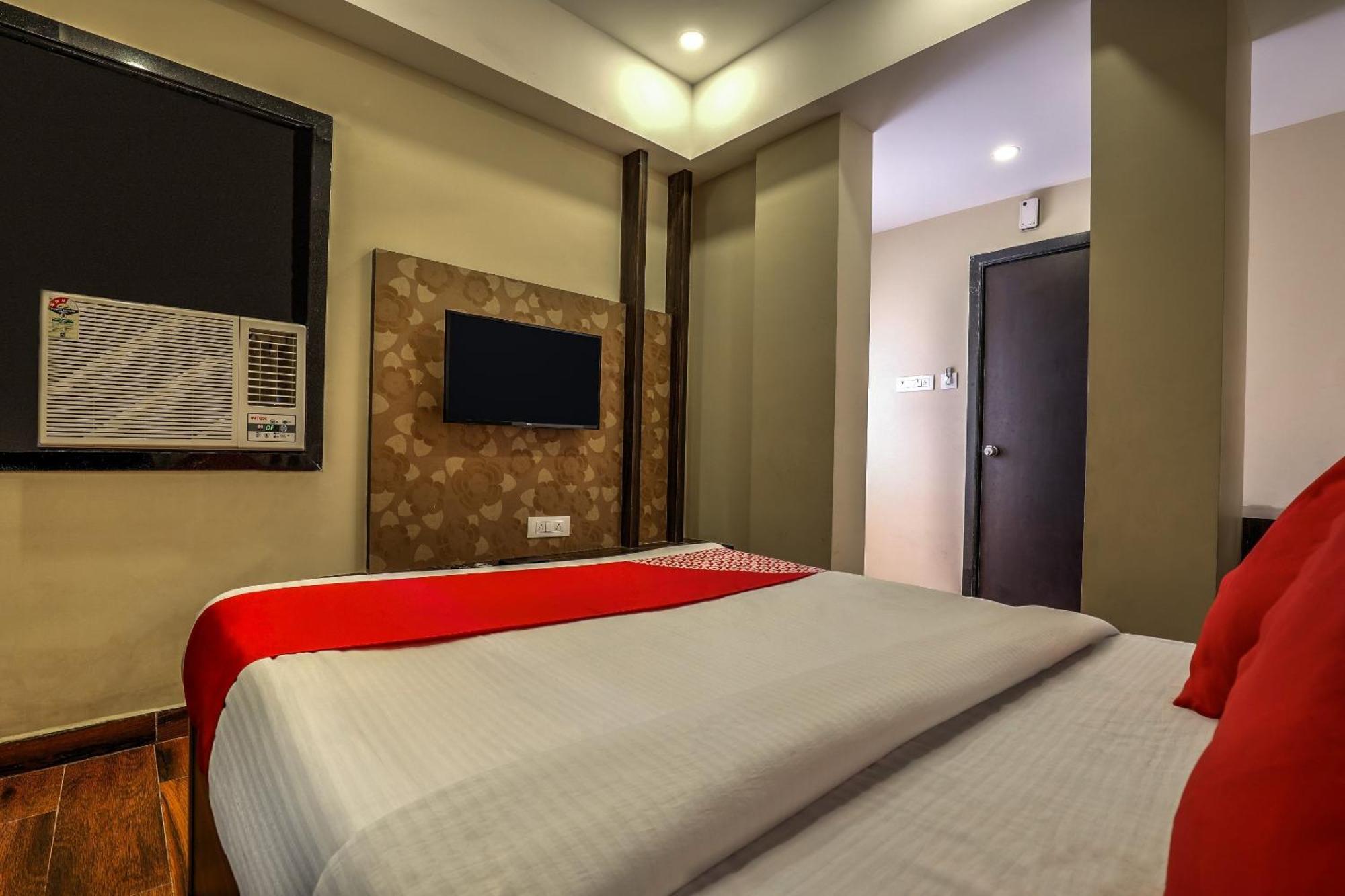 Hotel Capital O Sky Grand à Haïdarabad Extérieur photo